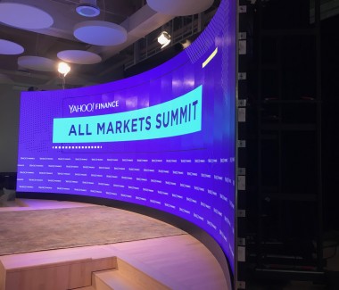 Yahoo curved small pitch LED video wall