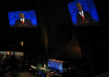 Kofi Annan speech at the UN. Projection screens, IMAG studio camera package
