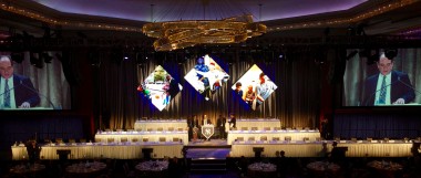 NY Yankees Homecoming dinner - combination of LED and projection screens